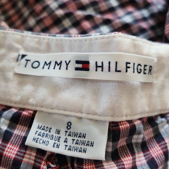 Tommy Hilfiger Ladies Size 8 Red Black Check Capri Slacks - Picture 4 of 5